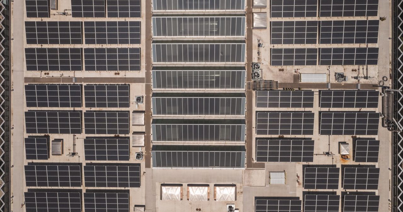 Economii Panouri Fotovoltaice Lapis Residence Iași 2026